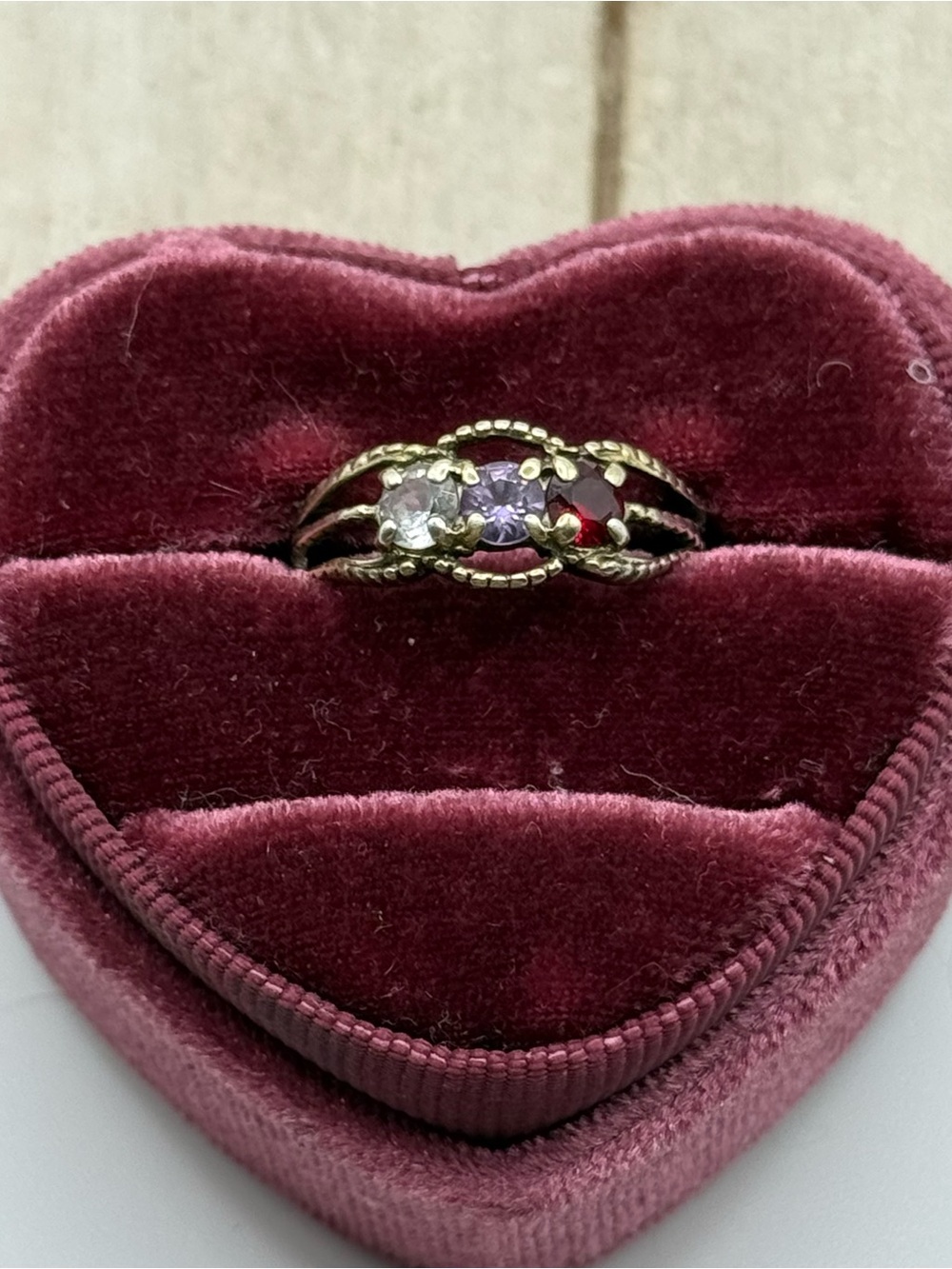 Vintage-Style Three-Stone sterling silver Ring with Pink and Red Gemstones